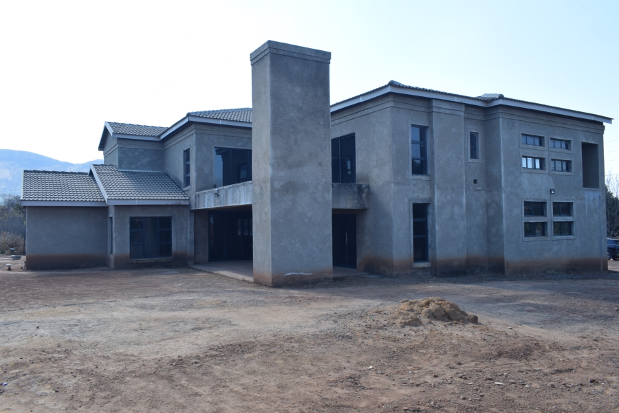 5 Bedroom Property for Sale in Olifantsnek North West